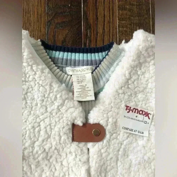Cynthia Rowley Girls 4/4T Beige Sherpa Vest w/Striped Ribbed Long-Sleeve Tee NWT - Picture 3 of 8